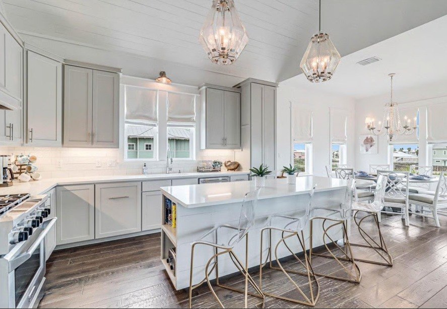 Elegant living space by Big Time Properties